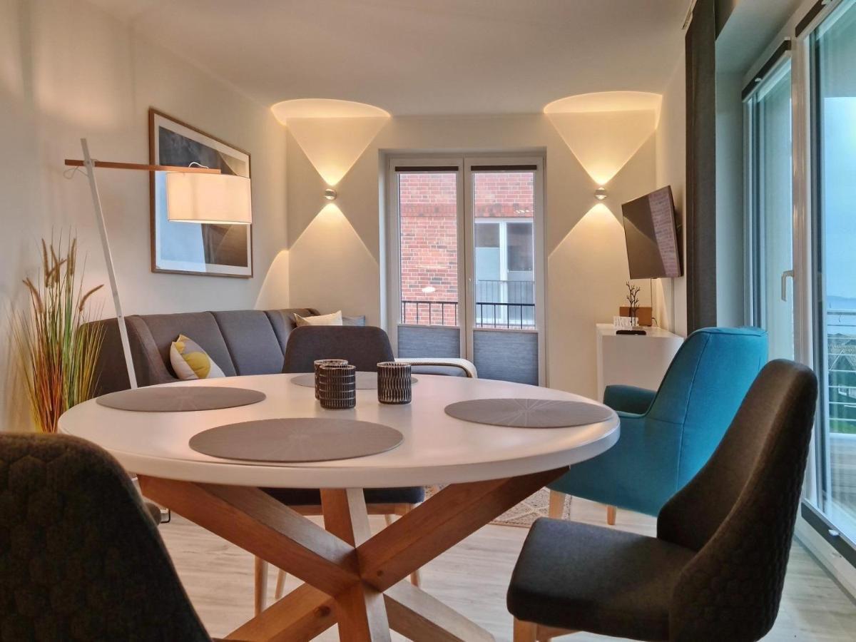 Ferienwohnung-Pier-7 โฮวัคท์ ภายนอก รูปภาพ