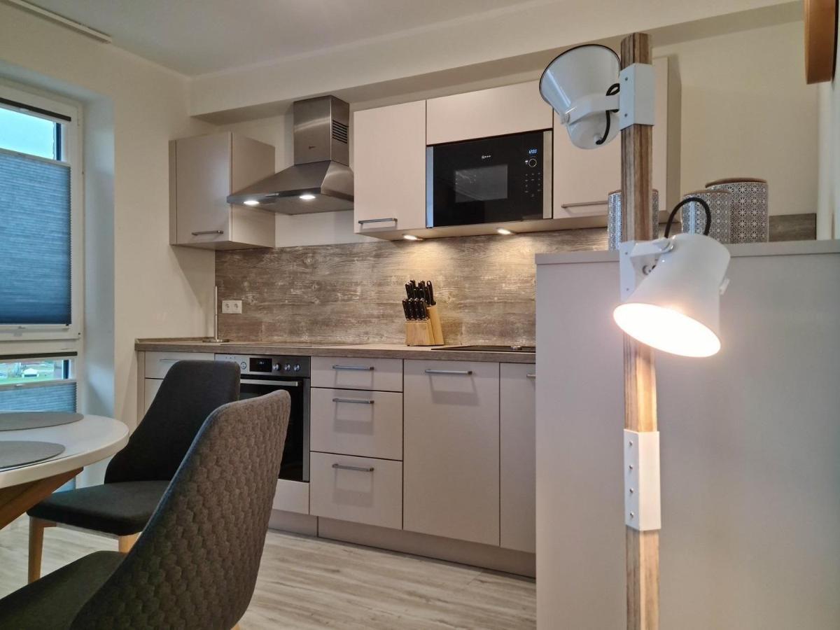 Ferienwohnung-Pier-7 โฮวัคท์ ภายนอก รูปภาพ