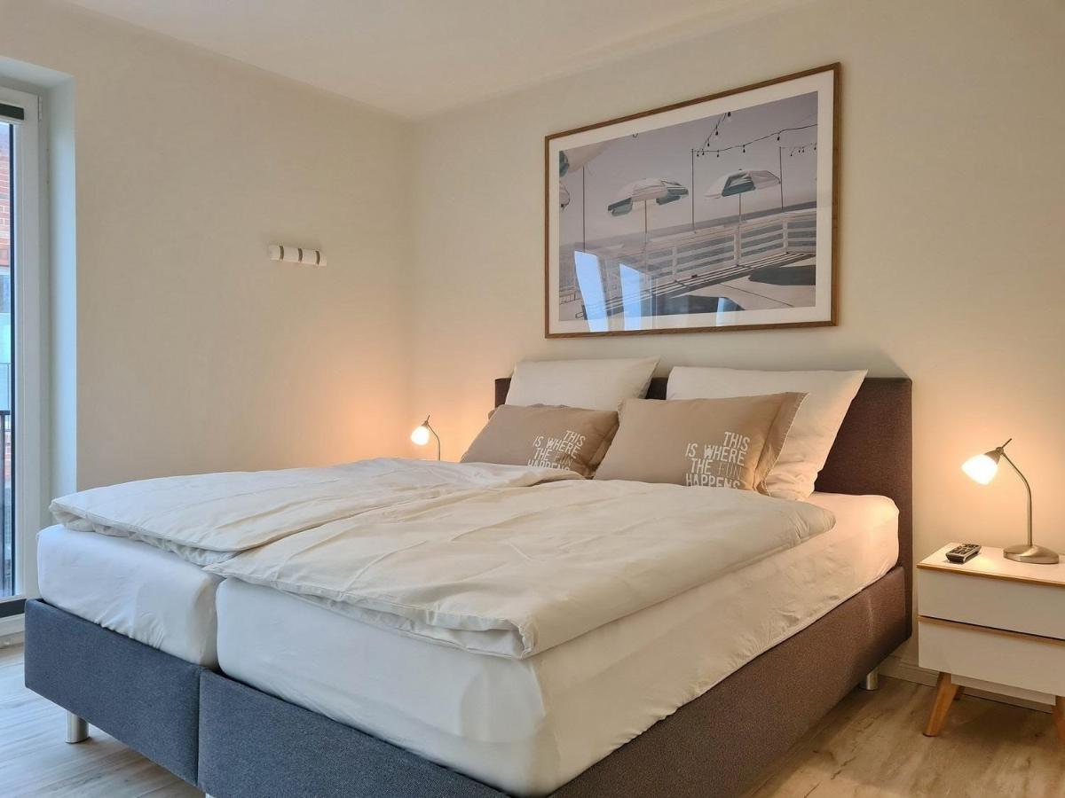 Ferienwohnung-Pier-7 โฮวัคท์ ภายนอก รูปภาพ