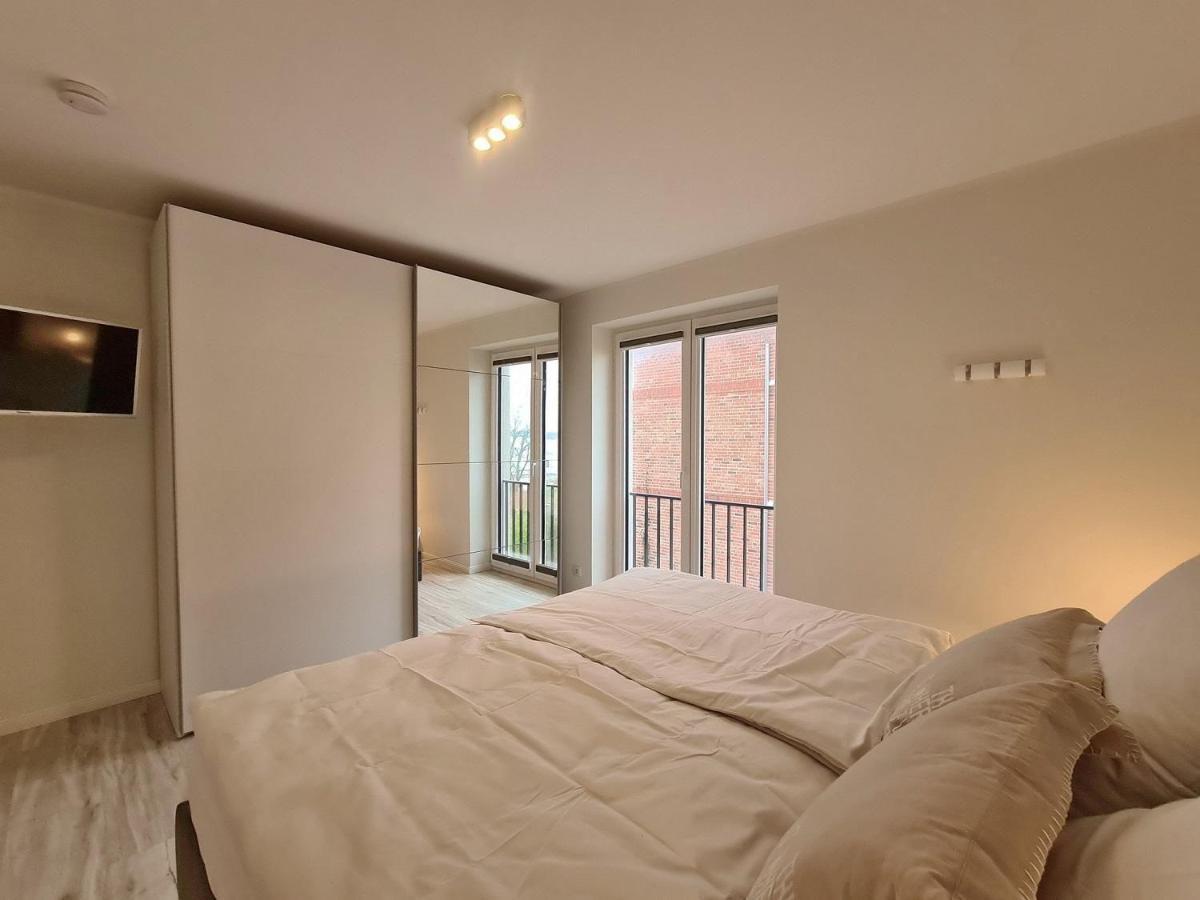 Ferienwohnung-Pier-7 โฮวัคท์ ภายนอก รูปภาพ